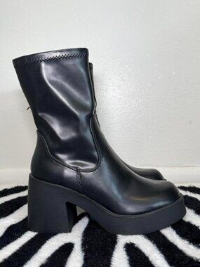 green emerald velvet dress Marc Fisher Ltd. Women's Iggy 2 Pointed Toe Embossed Kitten Heel Booties - Gray - Size 5